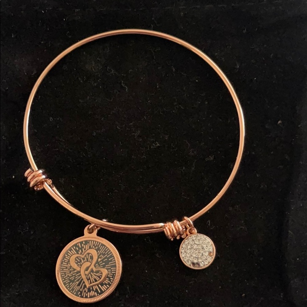 Costume bracelet copper color